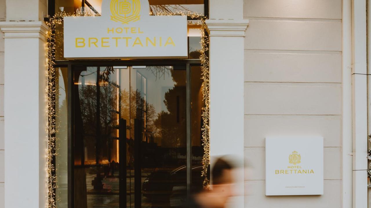 יואנינה Brettania Hotel מראה חיצוני תמונה